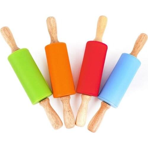 50pcs New Small Wooden Handle Dough Silicone Rolling Pin Stick 22.5*4.3CM Children Toy Pastry Baking Tools LX7984