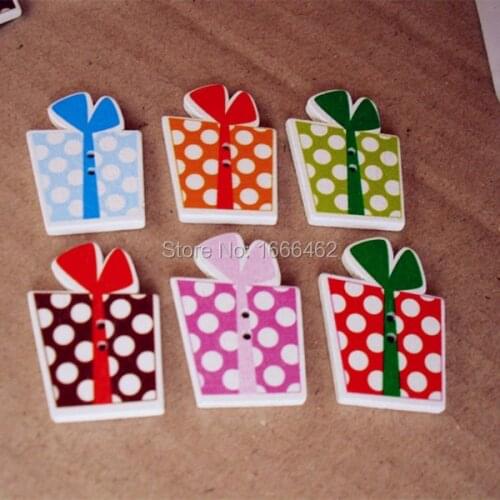 50 Mixed Wood Sewing Buttons Scrapbooking 2 Holes Flower Ladybug Shape 34*32mm For DIY