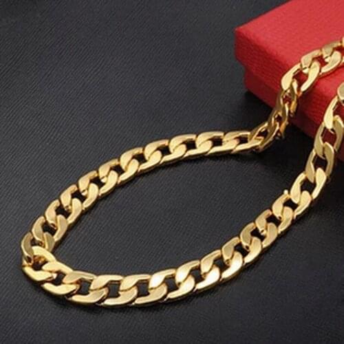 Europe and the United States gold-plated necklace straightforward personality The forward hang act the role of men and women