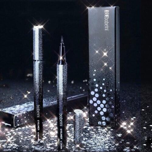 QUELISACOOL Eyeliner