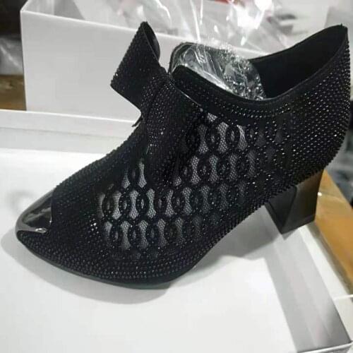 GIOIO Pumps