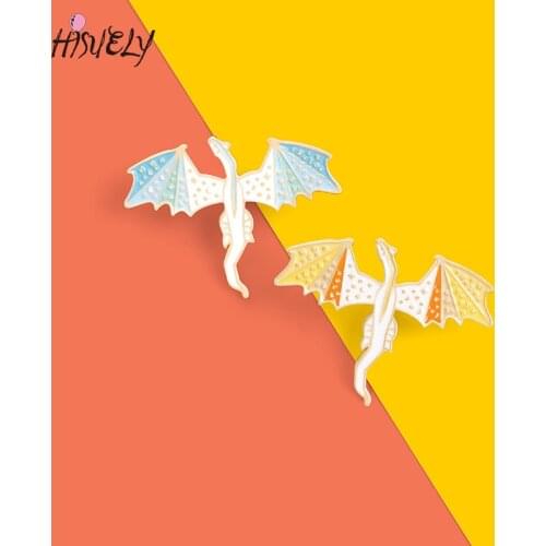 Creative Cartoon Pink Blue Flying Dragon Enamel Pin Cute Brooch Jeans Shirt Bag Fashion Jewelry Gift