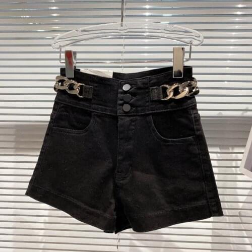 2020 Winter New Black Denim Shorts Style Side Waist Metal Chain Design Wash Black Shorts