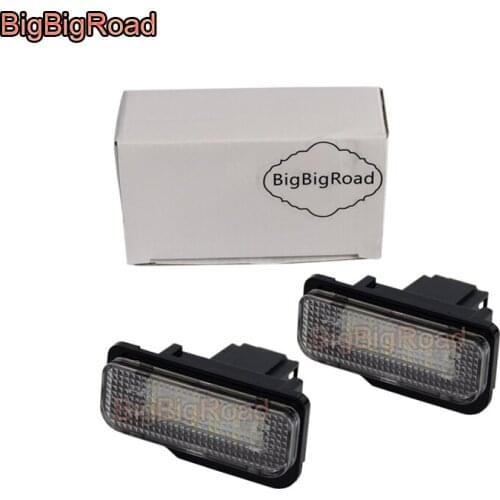 BigBigRoad Car License Plate Lights Number Frame Light For-Mercedes Benz CLS 300 CLS 350 CLS 500 CLS 550 CLS 63 SLK R171 04~11