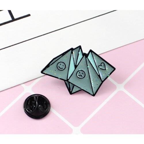 2018 Creative Blue Smiley Face Crying Heart origami Brooch Alloy Dripping Enamel Shirt Pins Fashion Women Children Gifts Jewelry