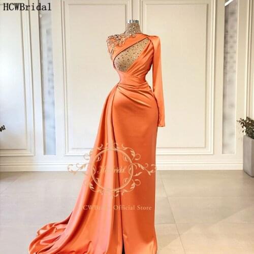 Exquisite Beading Orange Long Sleeve Evening Dress High Neck Sheer Satin Floor Length 2021 Women Formal Gowns For Evening Party