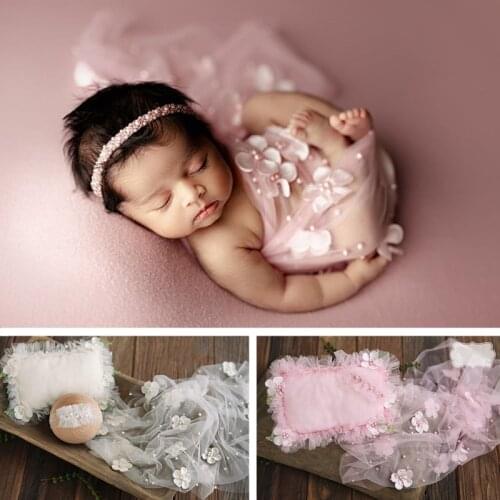 Newborn Photography Props Girl 3D Flower Pearl Mesh Wrap Background Cloth Pillow Headwear Set Baby Photo Accessories Blankets