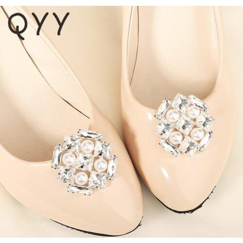 QYY Fashion Women Shoe Buckle Flower Austrian Crystal Bridal Shoe Accessories Jewelry Wedding Shoe Clips for Bride Gifts
