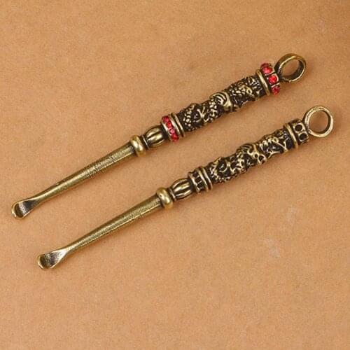 Creative Brass Keychain Pendants Pure Copper Handmade Goddess Ear Pick Tool Gift Men Car Keychain Keyring Hangings