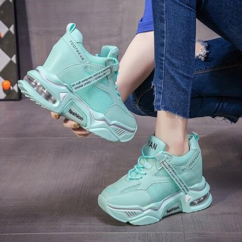 Elevator Dad Shoes Womens 2020 New Breathable European Station Fashion All-match Feet Small Platform Sports Shoes Fashion
