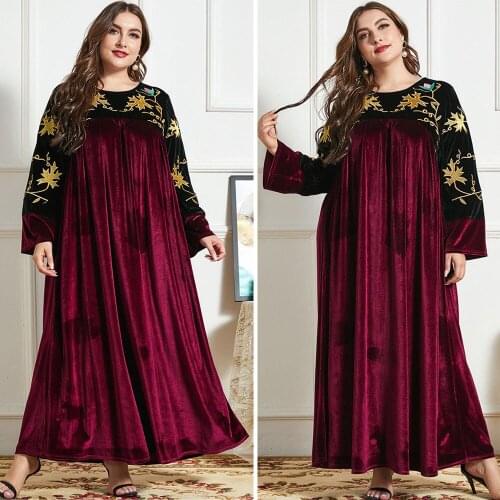 New Dubai Kaftan Loose Elegant Women Velvet Long Dress O-neck Ramadan Embroidery Abaya Muslim Arab Middle East Plus Size Fashion