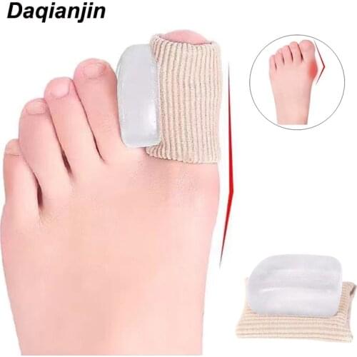 1pcs Feet Care Big Toe Silicone Gel Separator Hallux Valgus Bunion Correction Big Bone Thumb Orthopedic Supplies Foot Care Tools