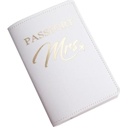 M68C Bride Groom Married Wedding Honeymoon Leather Passport Case Holder Travel ID Credit Card Protector for Women Girls