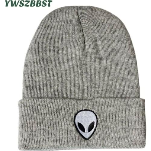 New Winter Spring Embroidery Skull Cap for Women Men Outdoor Boys Girls Warm Skullies Hat Unisex Autumn Knitted Beanies Cap