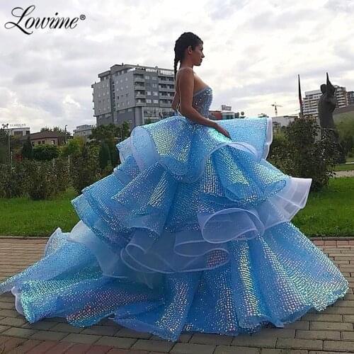 Sparkly Blue Prom Dresses Ball Gown Tiered Party Dress Strapless Organza Saudi Arabia Women Evening Gowns 2020 New Arrival Robe