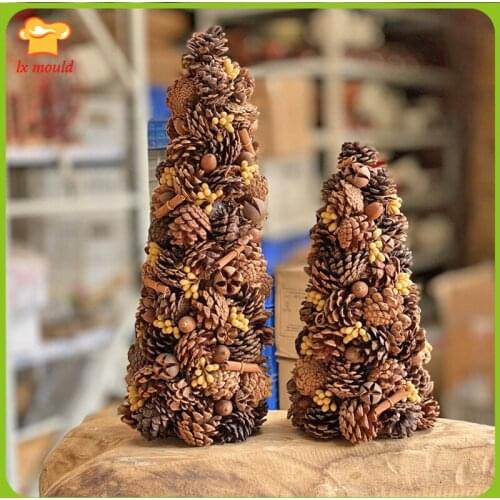 2020 New Pine Cone Candle Silicone Mould Christmas Tree Candle Mold home retro coffee living room decoration tool molds