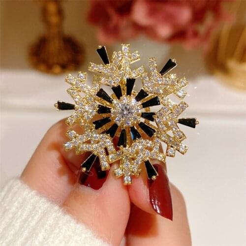 Peng Peng T Black Brooches For Clothes