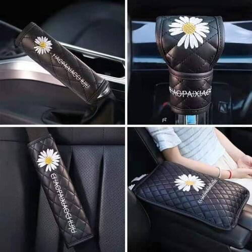Four Seasons Universal Interior Ladies Creative Cartoon Little Daisy Gear Shift Collars Seat Belt Shoulder Pad Handbrake Cover