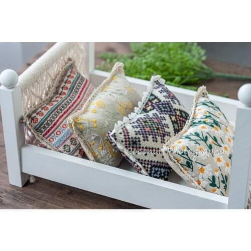 Coconut Newborn Photography Props retro embroidery cross grain embroidery Daisy small plant auxiliary decorative set pillow