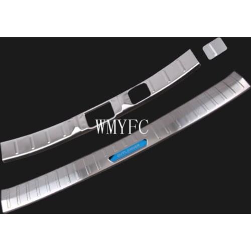 Scuff Plate Rear Bumper Protector Sill Trunk Rear guard Tread Plate Pedals For Mitsubishi Outlander 2016 2017 2018 2019 2020
