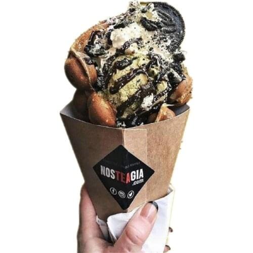 10pcs Wedding Decor Supplies Triangular Cone Shape Eggette Popcorn Box Food Packaging Boxes Candy Buffet Favor Party Paper Bags