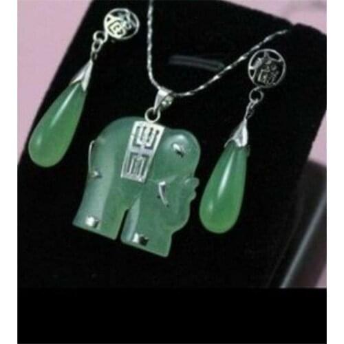 Beautiful! green jade elephant Jewellery Pendant necklace earring Set NO BOX