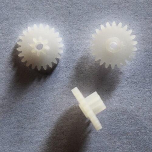 10/100pcs 22+8teeth hole 2mm OD 12mm double plastic gears/reduction gear/diy toy parts technology model rc car 22082A