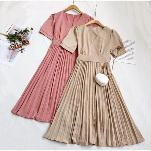 2021New High Quality Solid Pleated Dress Women V neck Short Sleeves Long Dresses Summer Streetwear Vintage Vestidos