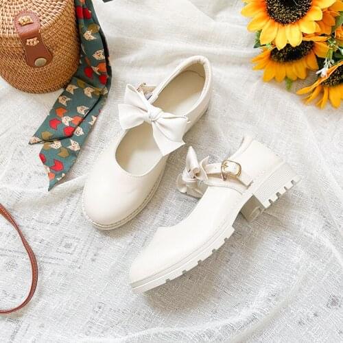 Spring Autumn Girls Lolita Shoes Patent Leather Women Mary Janes Shoes Platform Woman Round Toe Ladies Designer Shoes Sneakers