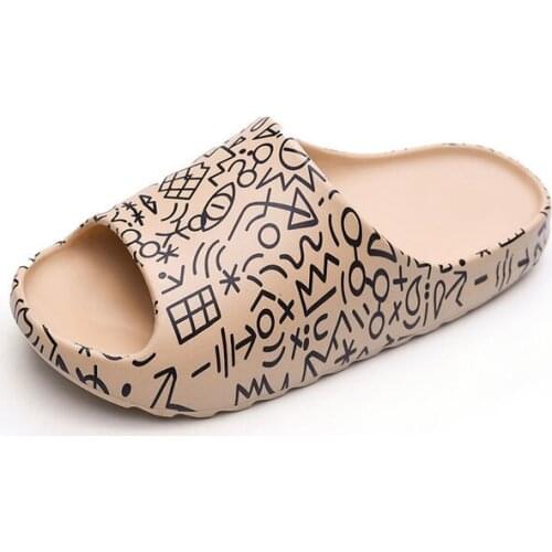 Shoes Slippers Mens Slippers Summer New Antiskid Sandals Womens Fashion Red Slippers Outdoor Chanclas Hombre