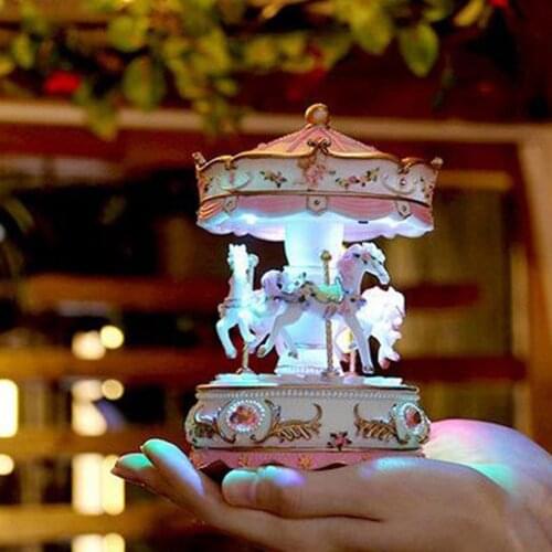 Resin Decor Valentines Day Music Box Home Swivel Craft Handwork Clockwork Mechanism Kid Luxury Carousel Toys Birthday LED Light