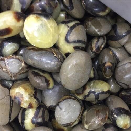 Wholesale Natural Polished Septarium Quartz Mineral Palm Polished Stones