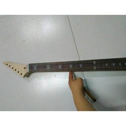 Maple made rosewood fingeroard 24 fret 25.5 nut width 43mm heel width 56mm