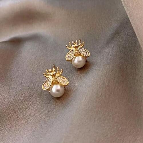 Cute Bee Stud Earrings Wholesale Charm Jewelry Crystals Pearl Luxury Earring 2021 New Trend Insects Accessories For Women