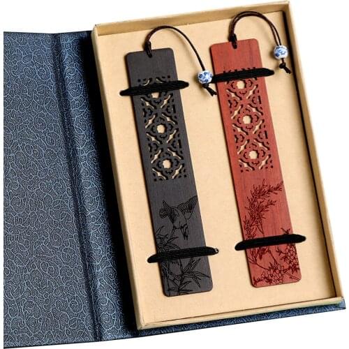 Bookmarks - Handmade Carving Natural Wood Bookmark (1 Set of 2 Pcs)