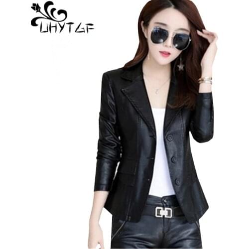UHYTGF M-4XL Plus size leather jacket Women Spring Autumn Short Outerwear Suit collar Slim Female leather Jacket high quality816