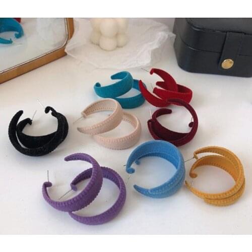 Fashion Women Simple Flocking C-shaped Earrings Female Senior Atmosphere Exaggerated Earrings