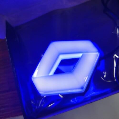 Suitable for Renault KOLEOS Megane logo luminous badge light 4D 9.4cm X 7.55 red blue white