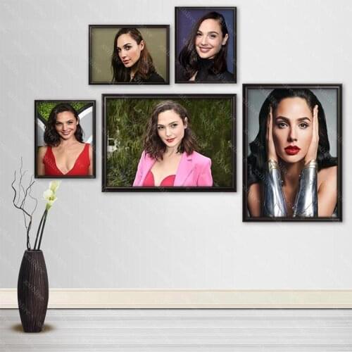 Famous Actor Gal Gadot Posters Wall Art Decor Picture Modern Home Room Decoration Quality Canvas Painting More Size Customizable