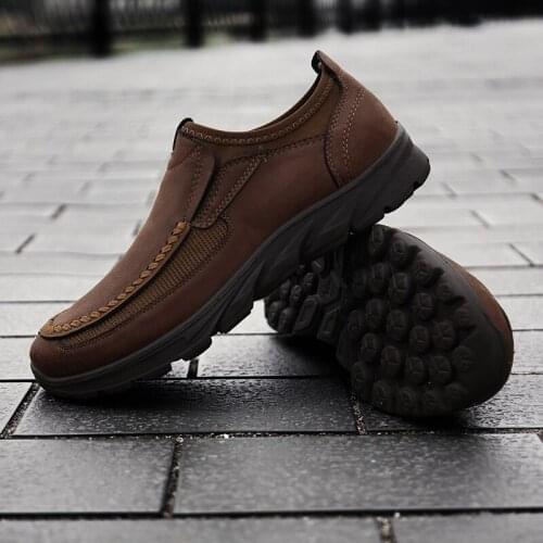 Men Casual Shoes Men Loafers Mens Dress Shoes 2020 Brand Breathable comfortable Slip On Plus Size