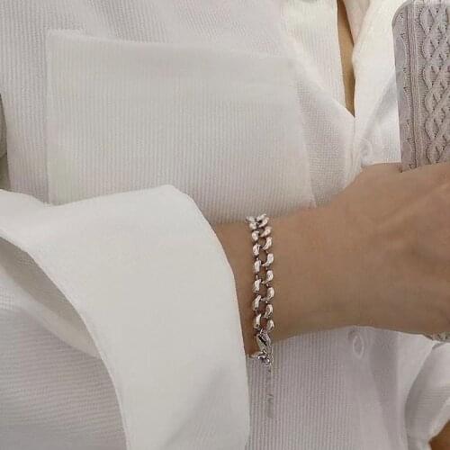 Simple Fancy Hand-woven Ring Buckle O-word Bracelet Korea Fashion Cold Style Jewelry Hand Accessories