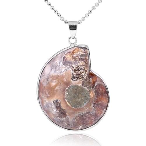 R58E Natural Ammonite Fossils Pendant Jewelry Silver Tone Ammonite Fossils Stone Wrapped Pendant Necklace Fashion Jewelry