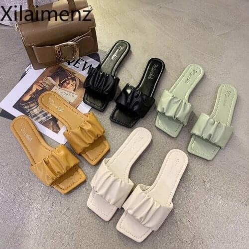 2021 Women Slippers Summer Pleated Upper Fashion Wear-resistant Office Flat Shoes Summer New Sandy Beach Sandals Women Shoes
