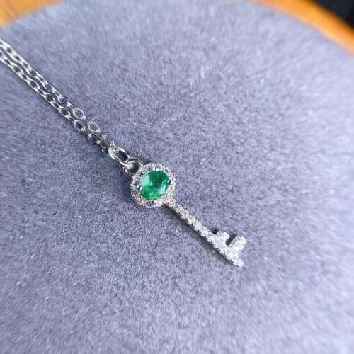 Natural green emerald gem Pendant natural gemstone pendant necklace S925 silver Fashion lovely round key girl gift fine jewelery