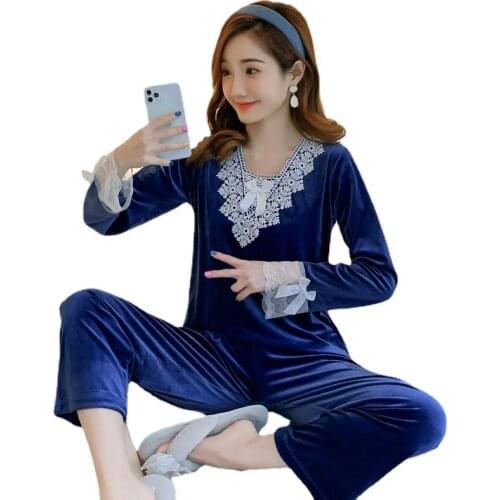 Long Sleeve Pajamas for Women 2021 Spring and Autumn Golden Velvet Womens Nightie Lace V-neck Pajamas Home Service Suit