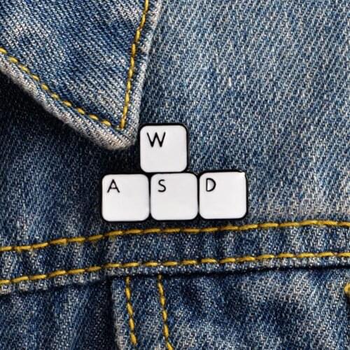 Gaming Keyboard Enamel Computer Gamer Denim Jacket Lapel Brooch Pin Badge New