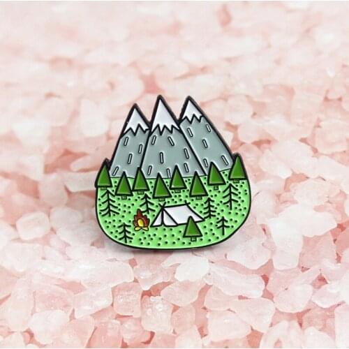 Snow peak Enamel Brooches For Women Fashion Cute Metal Brooch pin jewelry