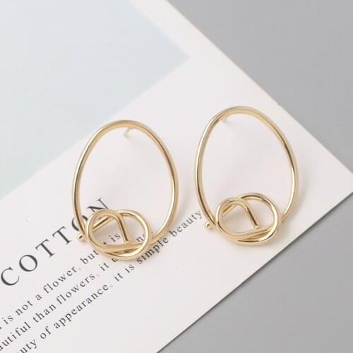 New Fashion Round Flower Oval Knot Twist Earrings Hollow Geometric Metal Line Earrings for Women Statement Earrings Modern Art