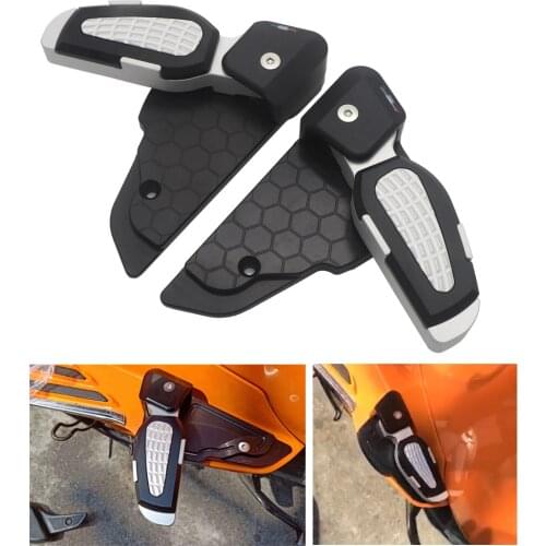 CNC Rear Passenger Floorboards FootBoards Foot Pegs For Vespa primavera 150 sprint