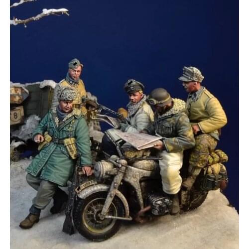 1/35 Resin Model Figure GK,5 figures ,There is no motorcycle , motorcycle accessories , Unassembled and unpainted kit